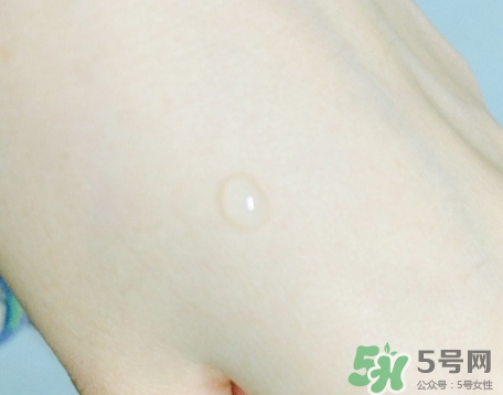 esthe dew伊詩(shī)露適合什么年齡？伊詩(shī)露適合什么膚質(zhì)？