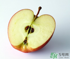 切開的蘋果為什么會變色？切開的蘋果怎樣才不變色？