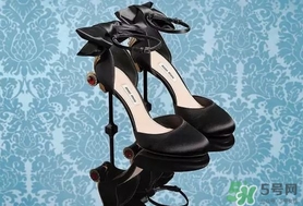 miumiu蝴蝶結高跟鞋多少錢?miumiu蝴蝶結高跟鞋價格