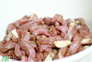 腌牛肉用什么粉？腌牛肉用什么料？