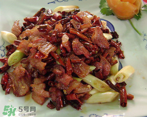 腌肉要洗嗎？腌肉怎么洗不咸？