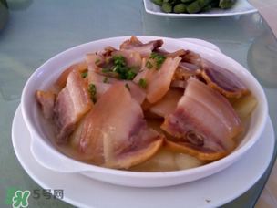 腌肉放什么酒？腌肉為什么要放酒？
