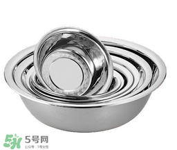 腌肉可以用不銹鋼盆嗎？不銹鋼盆可以腌肉嗎？