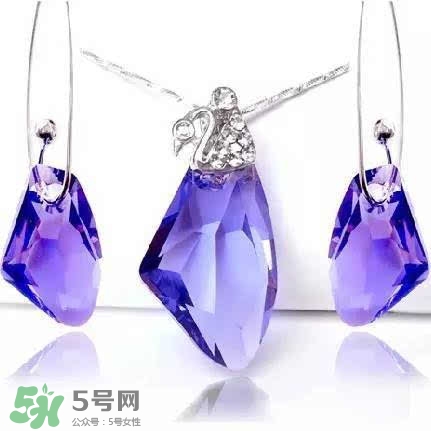 施華洛世奇是什么材質(zhì)？施華洛世奇是真水晶嗎？