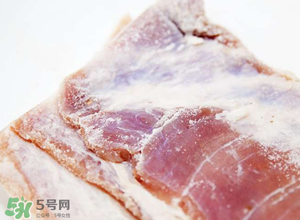 生粉腌肉怎么弄？生粉腌肉要加水嗎？