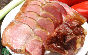 臘肉蒸什么菜好吃？蒸臘肉放什么材料好吃？