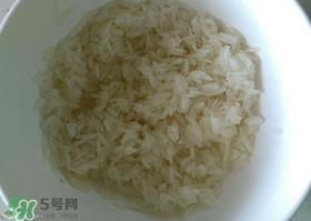 珍珠丸子可以用大米嗎？珍珠丸子用大米怎么做？