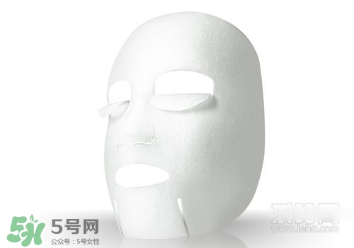 冬天敷面膜可以用熱水泡嗎？冬天敷面膜用多少度的水泡？