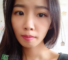唇線筆可以當口紅嗎？唇線筆和口紅的區別？