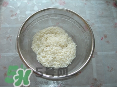 珍珠丸子蒸多長時間？珍珠丸子要蒸多久？