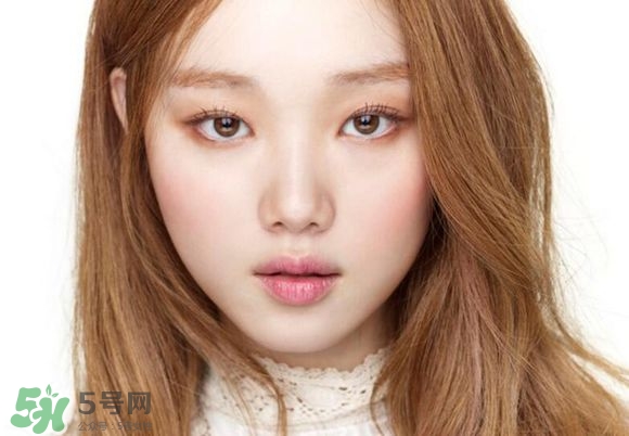 李圣經妝容怎么化？李圣經仿妝教程