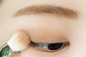 李圣經妝容怎么化？李圣經仿妝教程