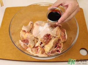 雞肉腌制不能超過多久？雞肉腌了三天還能吃嗎？
