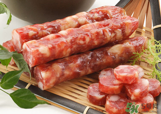 香腸發霉了怎么處理？香腸發霉了還能吃嗎？