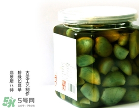 臘八蒜霉了可以吃嗎？發霉的大蒜可以腌制臘八蒜嗎？