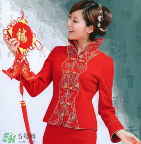結婚第二天穿什么衣服？回門穿什么衣服？