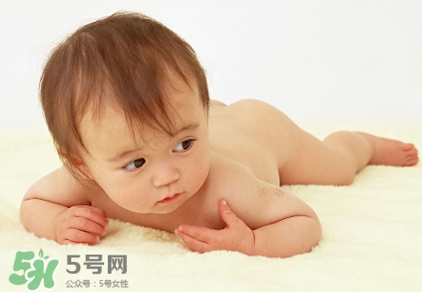 新生兒掉頭發是怎么回事?新生兒掉頭發是什么原因?