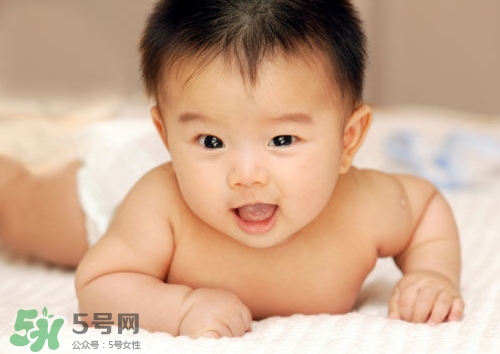 新生兒掉頭發是怎么回事?新生兒掉頭發是什么原因?