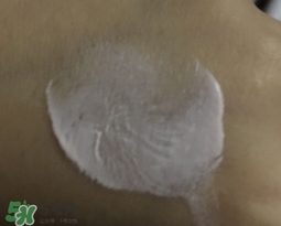 瓷肌適合什么膚質(zhì)？瓷肌適合油性肌膚敏感肌膚嗎？