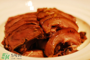鹵豬頭肉多少錢一斤？醬鹵豬頭肉多少錢一斤？