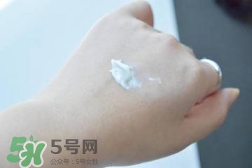 素顏霜對皮膚有傷害嗎？素顏霜對皮膚的傷害大嗎？