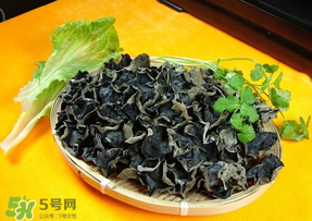 干木耳發(fā)霉了還能吃嗎？干木耳發(fā)霉了怎么處理？