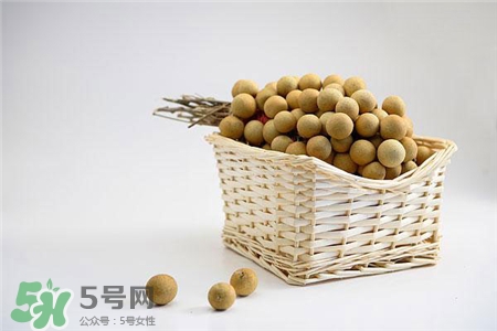 龍眼殼發霉了還能吃嗎?龍眼發霉了怎么辦?