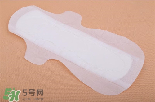 假冒衛生巾有什么危害?假冒衛生巾怎么分辨