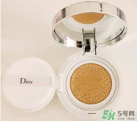 dior迪奧氣墊好用嗎？dior迪奧氣墊和蘭蔻氣墊哪個好用？