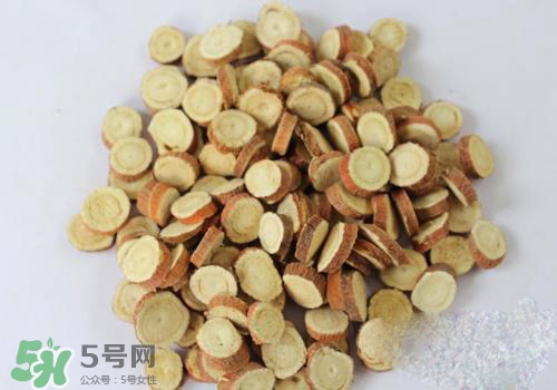 高血脂泡腳用什么藥好？高血脂用什么藥泡腳？