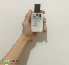 收斂水是爽膚水嗎？收斂水和爽膚水的區別？