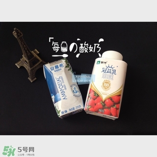 純甄和安慕希哪個好？純甄和安慕希酸奶哪個好喝？