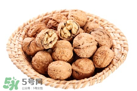 乙肝小三陽(yáng)可以吃核桃嗎？乙肝大三陽(yáng)可以吃核桃嗎？