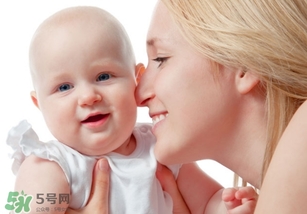 小年出生的男寶寶怎么取名？小年出生的男孩怎么取名？
