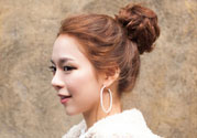 假發怎么扎丸子頭？假發丸子頭包怎么帶