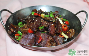 臘狗肉怎么腌制？臘狗肉怎么做好吃？