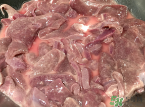 腌豬肝發霉了怎么處理？豬肝發霉了還能吃嗎？