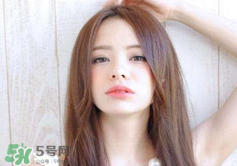 黃皮膚的人適合染什么顏色的頭發?