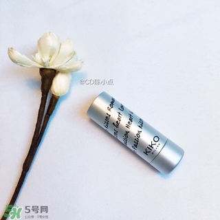 kiko2017情人節愛心口紅色號 kiko2017情人節愛心口紅試色