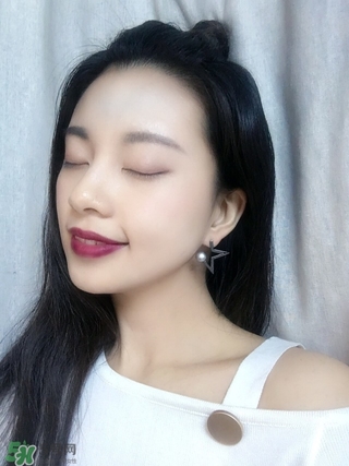 kiko2017情人節愛心口紅色號 kiko2017情人節愛心口紅試色
