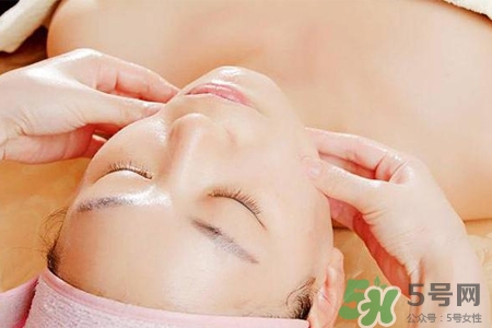 刮痧可以去濕氣嗎？體內濕氣重刮痧有用嗎？