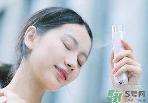 補(bǔ)水儀用什么水？補(bǔ)水儀用什么水好？