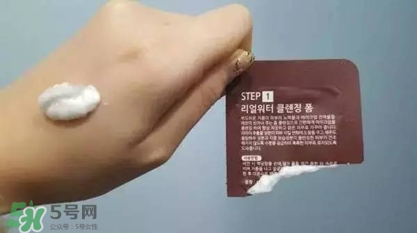 水光面膜用完要洗嗎？水光面膜用完要洗臉嗎