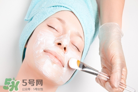 春天臉上冒痘痘怎么辦？為什么春天臉上容易出痘？