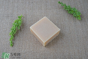 手工皂洗臉好嗎？手工皂和洗面奶哪個好？