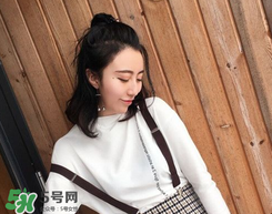 半扎丸子燙發圖片 丸子頭半扎發圖片