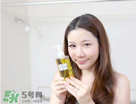 什么樣的卸妝油好用？怎樣選擇卸妝油？