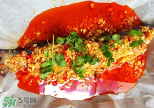 紙包魚用的什么紙？做紙包魚的紙什么紙？