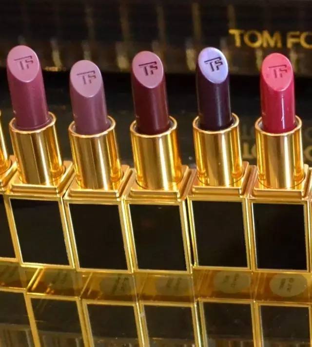 tom ford和迪奧哪個好？tom ford口紅和dior口紅哪個好？