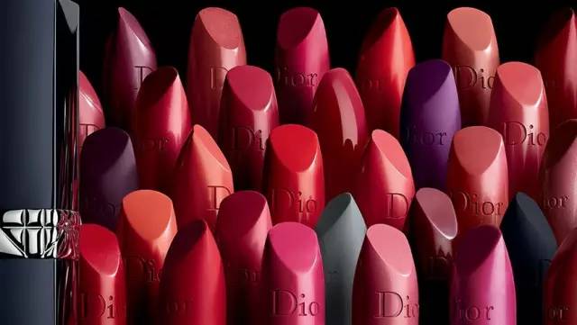 tom ford和迪奧哪個好？tom ford口紅和dior口紅哪個好？
